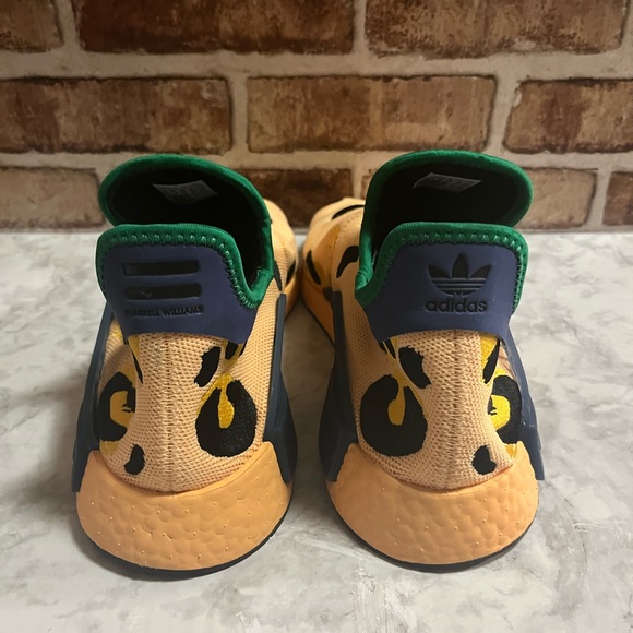 Adidas - Picture 4 of 6